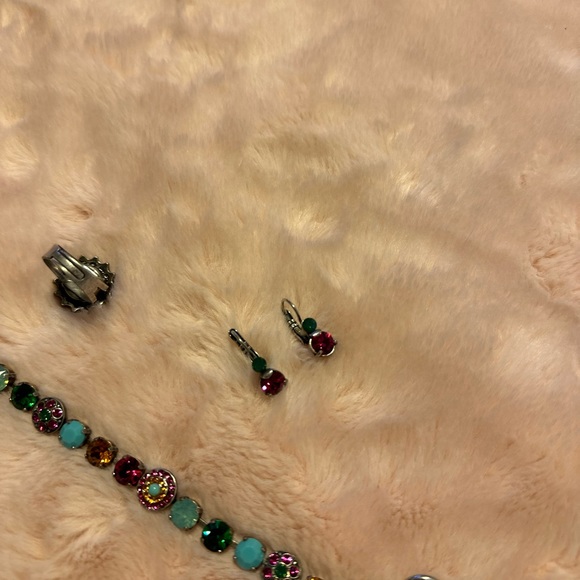 MARIANA Jewelry Set - Picture 4 of 6